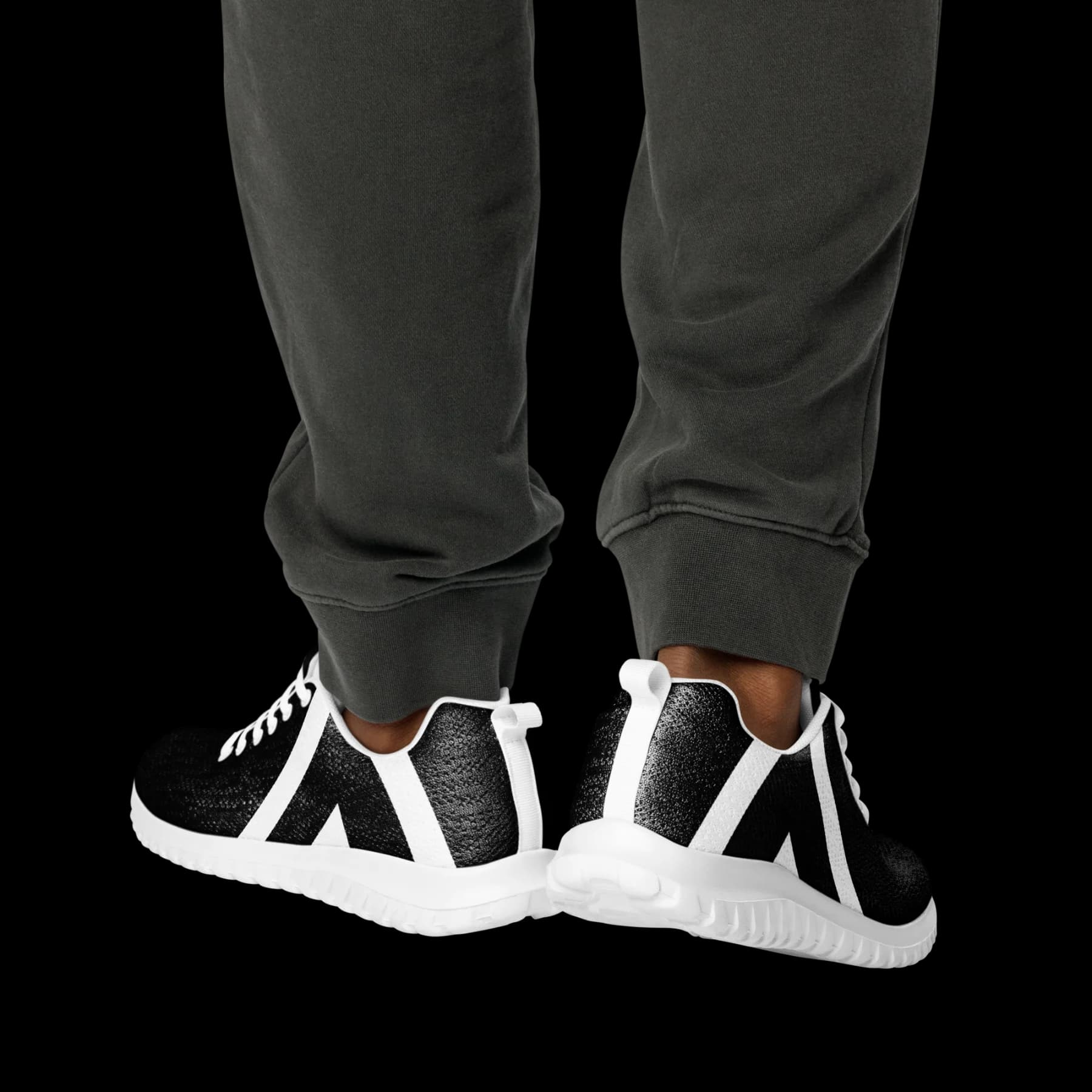 Men’s athletic shoes – الصورة 9 من 12